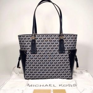Michael Kors Women's Bedford Large Eastwest Tote